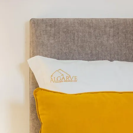 Algarve Golden Properties: Iberlagos 226 Apartment