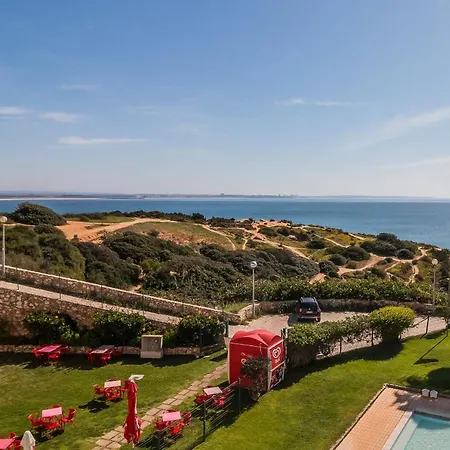 Algarve Golden Properties: Iberlagos 226 Apartment